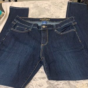 Arizona jeans co size 11 average .